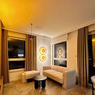 Alquiler de un elegante apartamento amueblado de 3 habitaciones, 60 m², Varsovia, Polonia